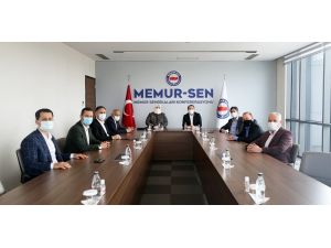 Bakan Selçuk’tan Memur-sen’e Ziyaret