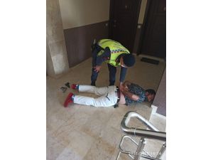 Silahla iş yerini bastı, jandarma enseledi