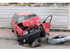 Antalya’da makas dehşeti: 1 ölü, 3 yaralı
