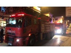 Hatay’da Manavda Çıkan Yangın Korkuttu