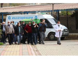 Kocası tarafından öldürülen kadın gözyaşları arasında toprağa verildi