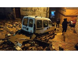 Kahramanmaraş’ta Şiddetli Yağmur Sonrası Okulun İstinat Duvarı Çöktü