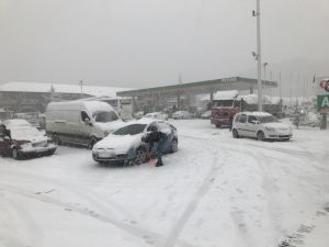 Antalya-Konya karayolunda kar sebebiyle felç olan trafik normale döndü