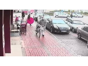 Chp’nin Çelengini Çalan Şüpheliler Yakalandı