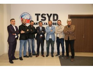 Tsyd Antalya Şube’de İkinci Çiçek Dönemi