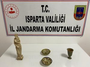 Tarihi Eser Kaçakçısı 4 Şüpheli Yakalandı