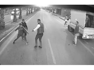 Otobüs şoförünü bıçakla tehdit eden 2 şahıs tutuklandı