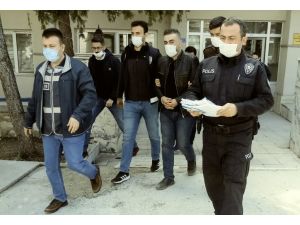 Uyuşturucu Satıcıları 2 Aylık Takiple Yakalandı