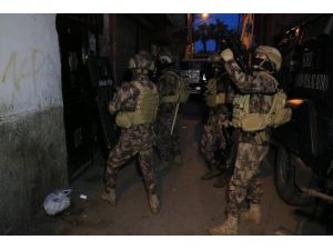 Adana’da Merkezli 4 İlde Narkotik Operasyonu: 25 Gözaltı Kararı