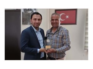 Meü Öğretim Üyesi Doç. Dr. Hüseyin Gümüş’e ‘Yılın En İyi Sportif Davranış’ Ödülü