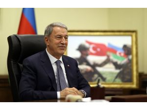 Bakan Akar, Azerbaycan Savunma Bakanı Hasanov İle Görüştü