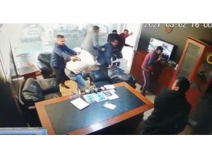 Galerideki Kanlı Saldırı Kamerada