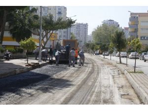 Çınarlı Caddesi’ne sıcak asfalt çalışması