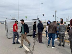 Başkent’te Zincirleme Trafik Kazası;4 Yaralı