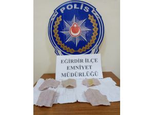Kavga İhbarına Giden Polis Uyuşturucu Madde Ele Geçirdi