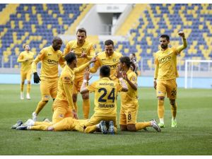 Süper Lig: Mke Ankaragücü: 2 Gençlerbirliği: 1 (Maç Sonucu)