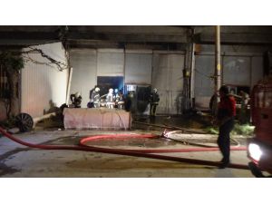 İplik Fabrikası Alevlere Teslim Oldu