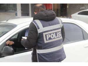 Karantinada Olması Gereken Sürücü Polis Kontrolünde Yakalandı