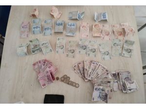 Dilencinin Sakladığı Paralar İç Çamaşırından Çıktı