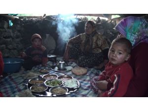 Yörüklerin yayla yolculuğunda yüzyıllardır devam eden iftar geleneği