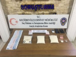 Başkent’te Uyuşturucu Ticareti Yapan 2 Kardeş Otel Odasında Yakalandı