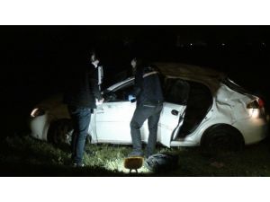 Otomobil şarampole yuvarlandı:1 ölü, 4 yaralı