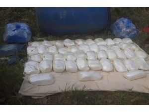 Bakan Soylu Açıkladı: "50 Kilogram Plastik Patlayıcı Ve Patlamaya Hazır Eyp Ele Geçirildi"