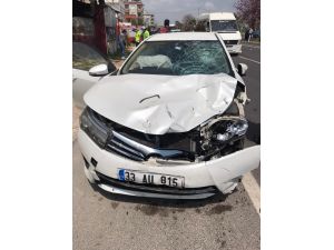 Otomobil Motosiklete Çarptı: 1 Ölü