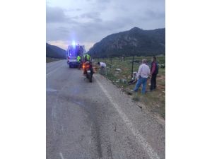 Burdur’da Motosiklet Kazası: 2 Yaralı
