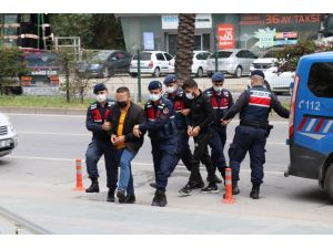 Alanya’da operasyonda yakalanan yasa dışı bahis şüphelileri adliyede