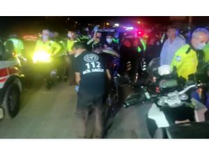 Antalya’da trafik polisleri kaza yapı: 1 polis yaralı