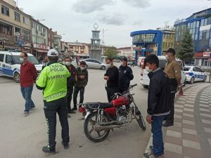 Şuhut’ta Kısıtlama Denetimleri 4. Gününde De Devam Etti