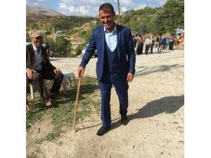 Koyun Otlatma Nedeniyle Baba Ve Oğlunu Öldürdü