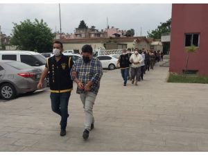 Çeşitli Suçlardan Aranan 22 Şahıs Yakalandı