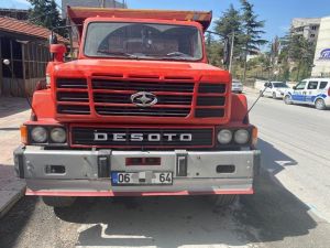 Arkadaşının Kamyonunun Plakası İle Kurduğu Oyunu Polis Bozdu