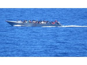 Libya Açıklarında 4’ü Çocuk 54 Düzensiz Göçmen Kurtarıldı