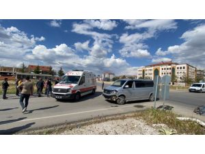 Önce Çarptı Sonra Takla Attı