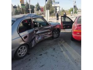 Burdur’da Otomobiller Çarpıştı: 1 Yaralı