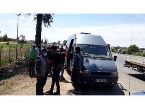 16 Kişilik Minibüsten 28 Yolcu Çıktı