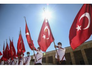 Bakan Kasapoğlu Anıtkabir’de