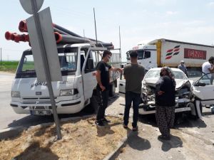 Ceyhan’da Trafik Kazası: 1 Ölü, 3 Yaralı