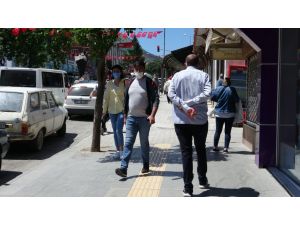 Kayıtlı İşsizleri Tek Tek Aradılar, Sayıyı 16 Binden 15 Bine Düşürdüler