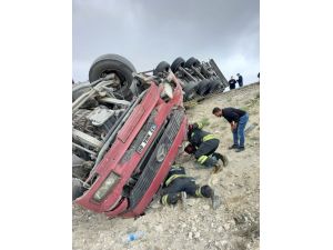 Cip İle Tır Çarpıştı: 1 Yaralı