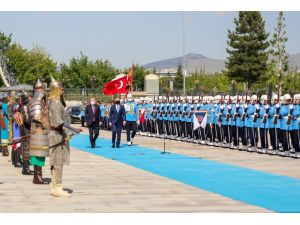 Cumhurbaşkanı Erdoğan, Polonyalı Mevkidaşını Resmi Törenle Karşıladı