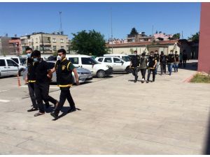 Önce Kameraya Sonra Polise Yakalandılar