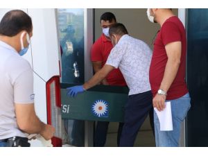 Otomobilin çarptığı genç kadın hayatını kaybetti