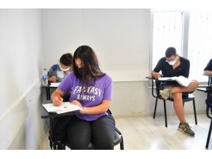 Aldıkları eğitimleri deneme sınavlarıyla pekiştiriyorlar