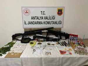 Antalya’da uyuşturucu operasyonu