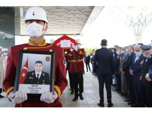 Şehit Jandarma Uzman Çavuş Hüseyin Keleş, Son Yolculuğuna Uğurlandı