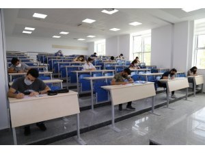 ALKÜ YÖS sınavı 9 merkezde başarıyla yapıldı